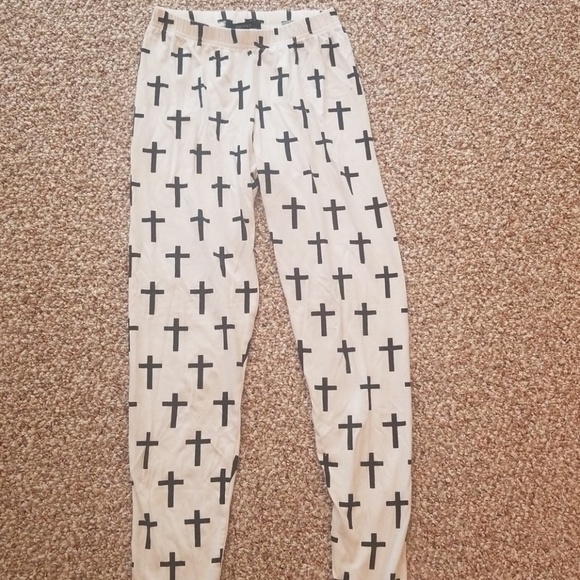 Cross Design Leggings - Picture 1 of 3